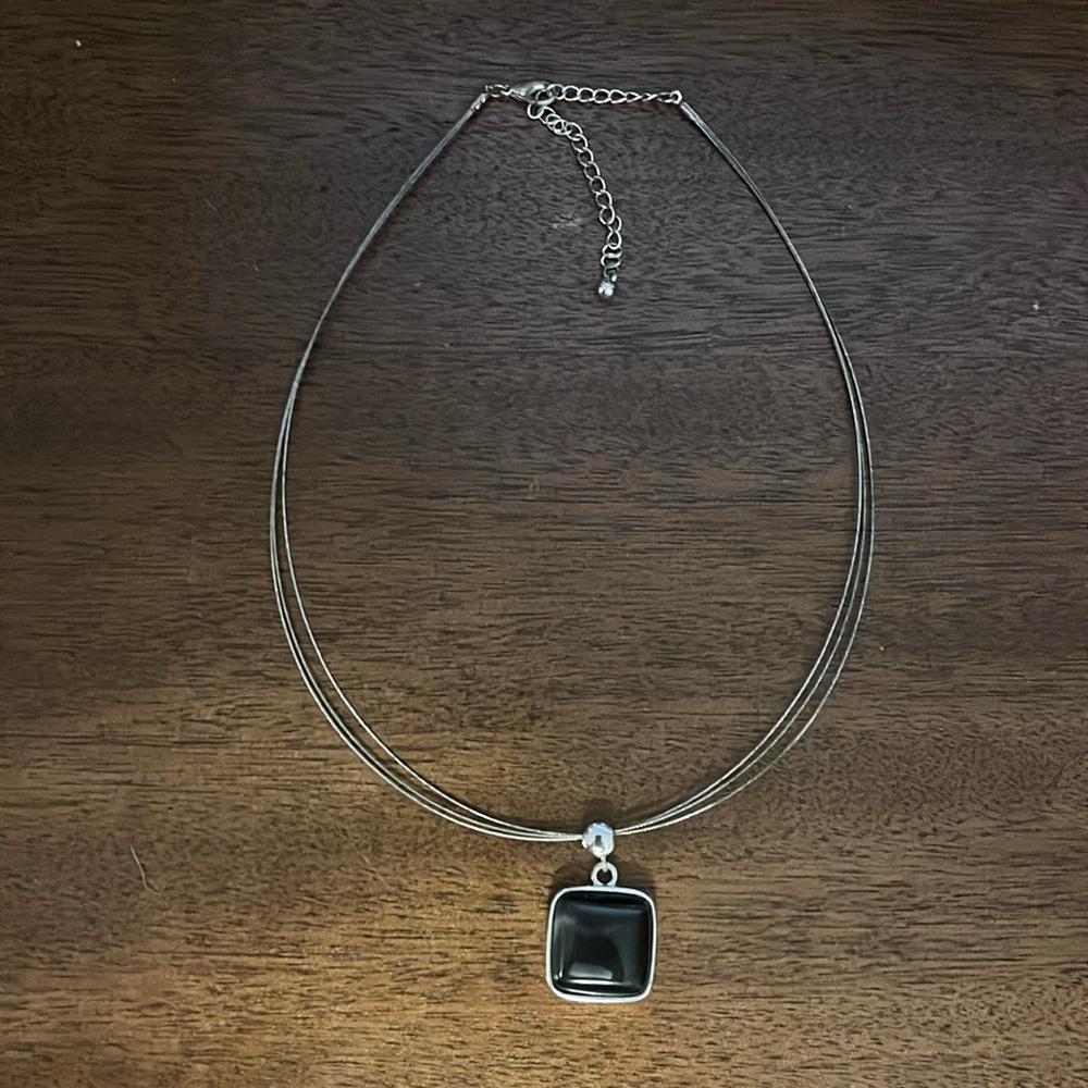 Black onyx choker. Square pendant on silver necklace.